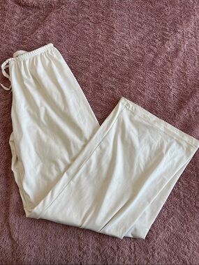 Lightweight Cream Lounge Pants - Classic Comfort